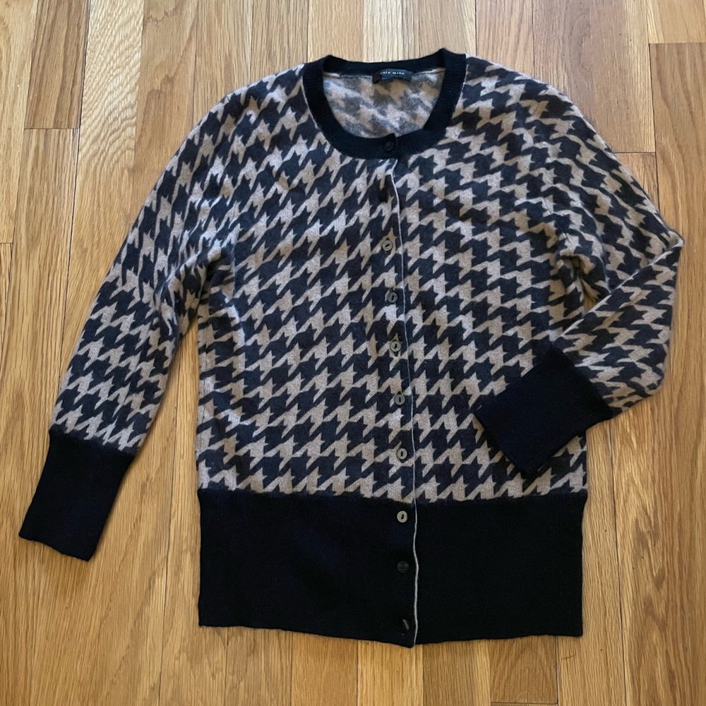 100% Cashmere Black and Brown Houndstooth Cardigan Sweater